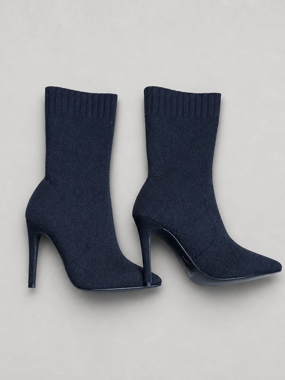 Ivy Ankle Black Stretch Knit Sock Booties Pointed Toe Heels Size 6